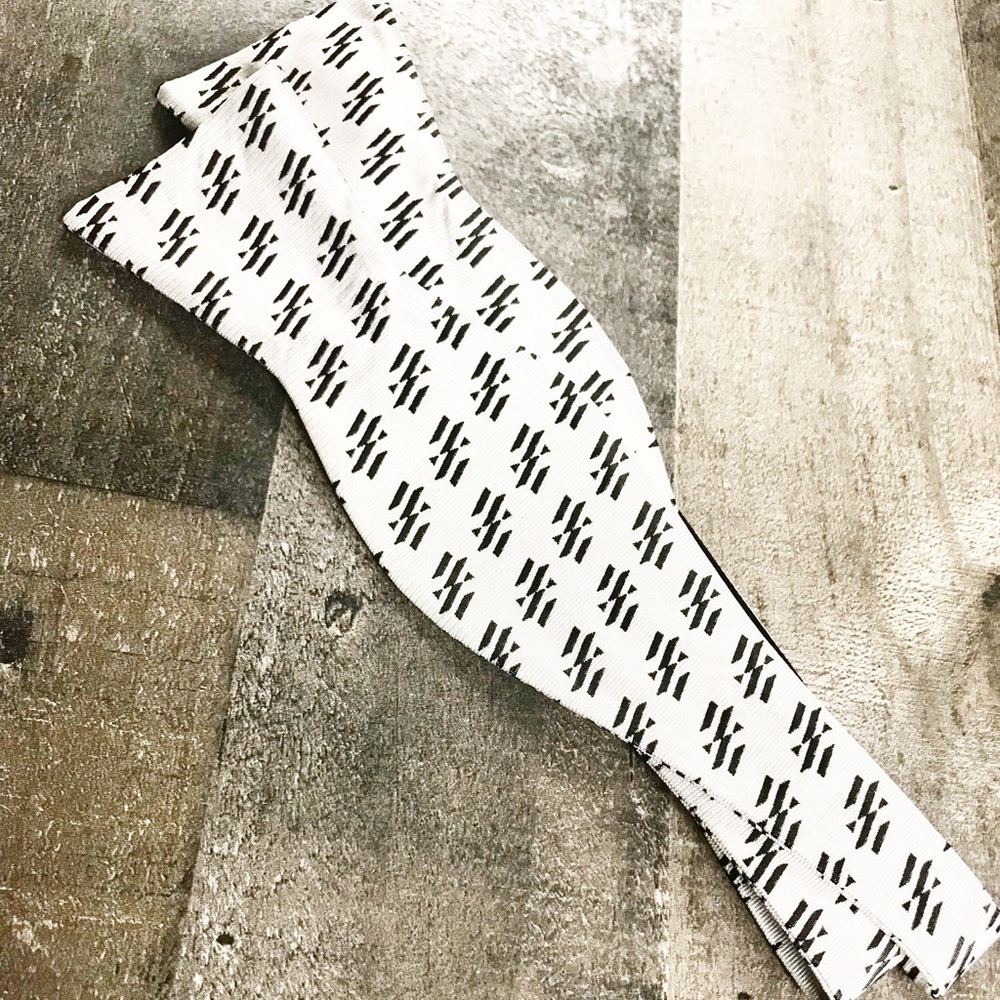 West-McCoy Signature Bow-Tie(White)